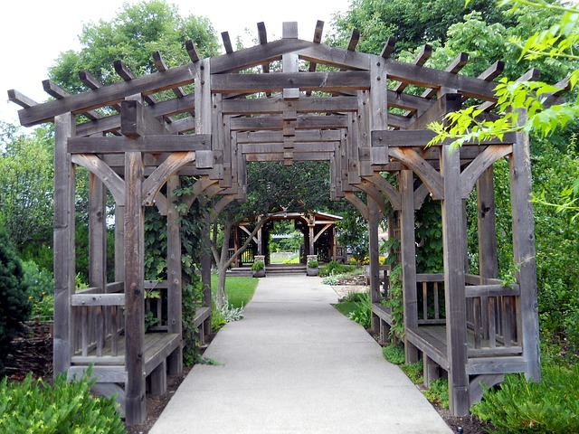 Stappen voor het succesvol plaatsen van een houten pergola in Zuid-Holland