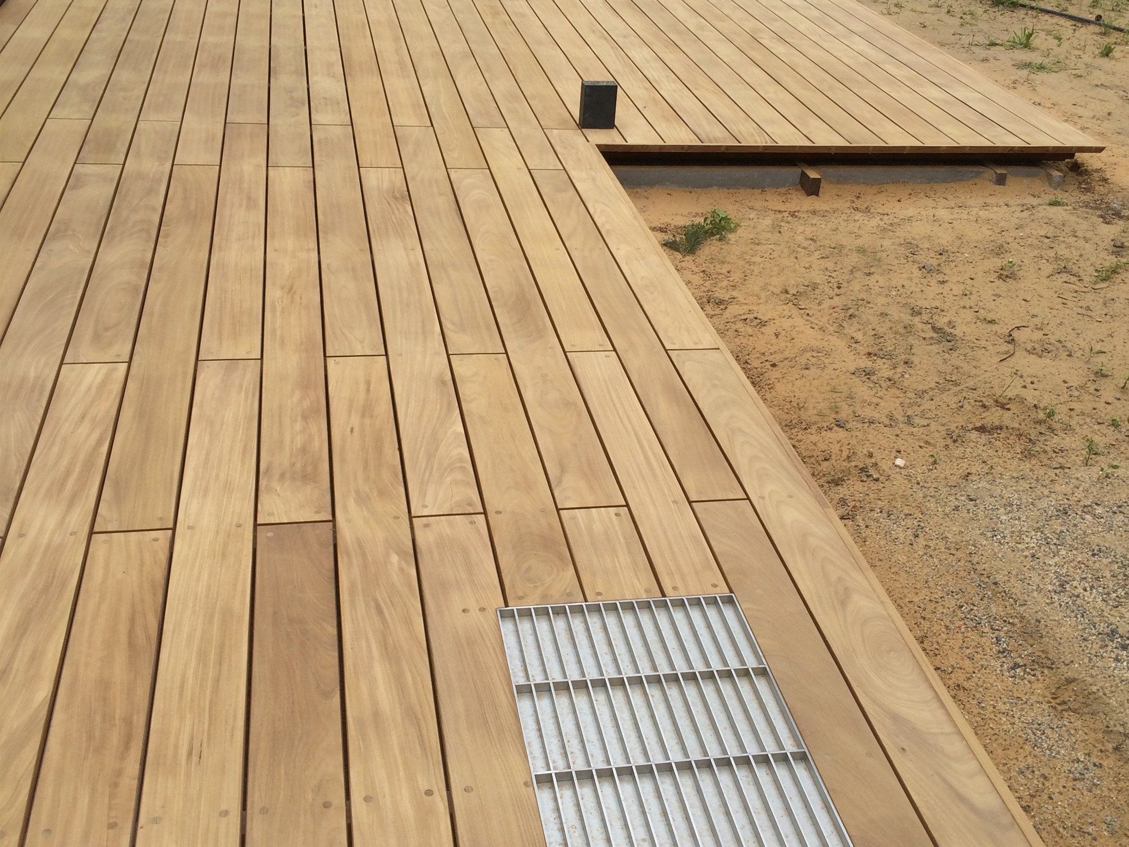 Houten terras laten bouwen in Deurne