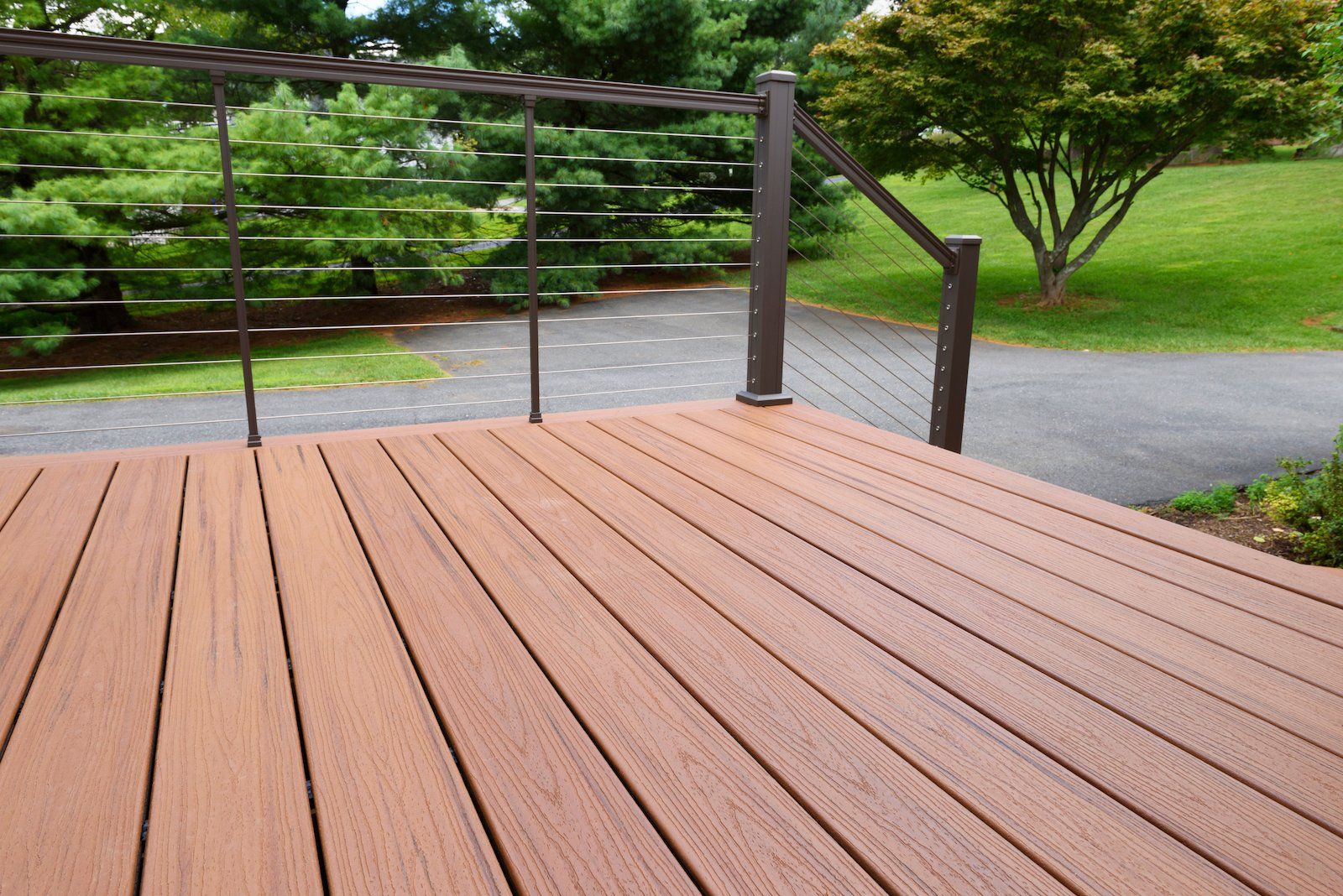Houten terras laten aanleggen in Deventer