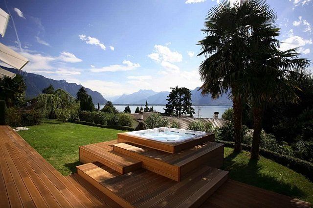Inspirerende voorbeelden voor een houten jacuzzi ombouw